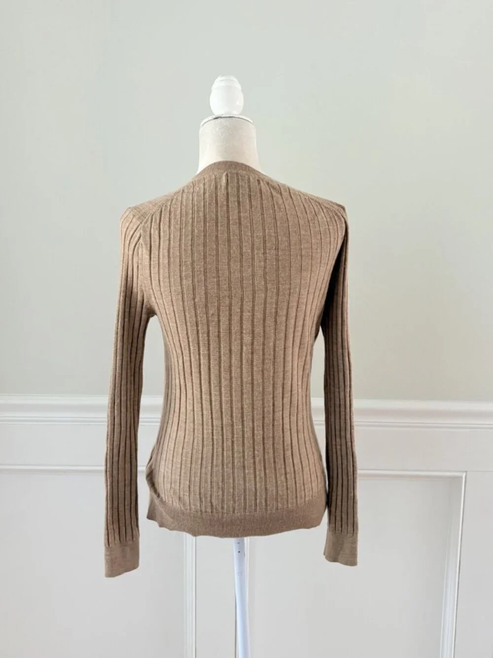 Banana Republic 100% Merino Wool Ribbed Sweater Camel M Washable Wool